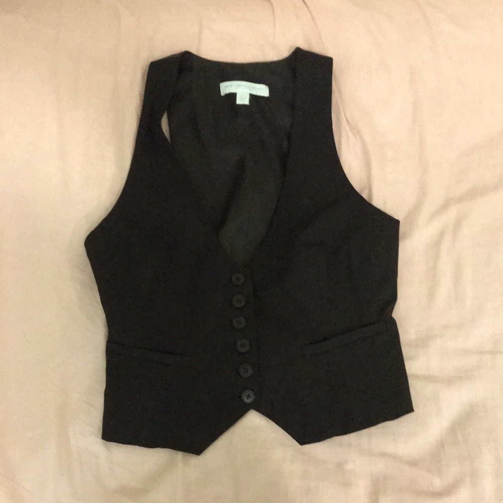 Black Button-up Vest (thrifted/New York & Company)